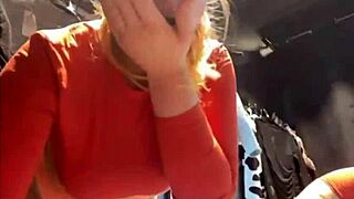 פעולה קיצונית בחדר ההלבשה