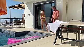 Zadní smích s amatér párem venkovním šukáním