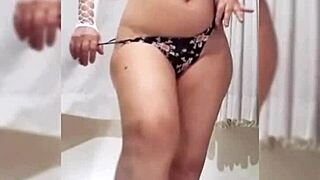 Forskellige liderlige fotos kompilation fra september 2023