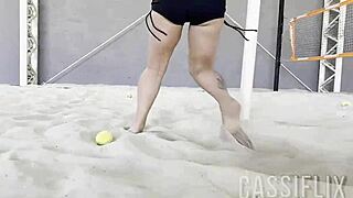 Coach tennis pantai aku tak tahan pantat besar aku, keras tengah lesson! Seronoknya!