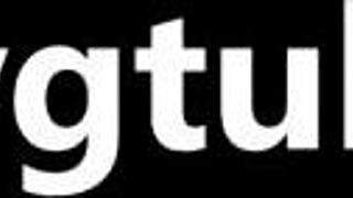 rødhåret amatørhore innrømmer å knulle lærer for bedre karakterer