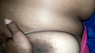 Bro, denne hårete gifte dama ba om å stoppe mens cuck så på