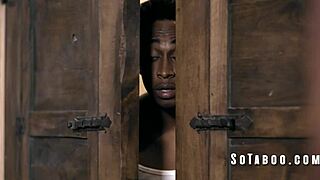 Karım Mona Wales'i Spitroast Yapmak İster Misin?