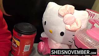 मिसनवंबर एबोनी चूत को ओल्ड मैन बीबीसी पीओवी से स्ट्रेच किया