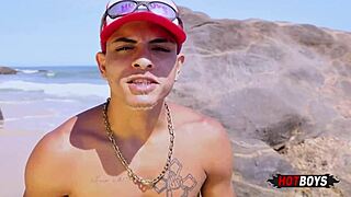 ne morem verjeti divje orgije na plaži z velikimi kurci!