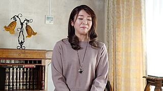 아내 아유미 히로세와 첫 촬영, 그녀의 달콤한 곳으로 뛰어들다! 🍒