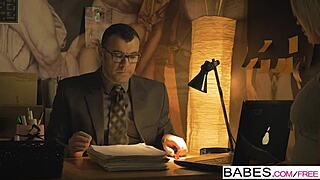 pieni 18+ candee licious ja jasmine webb ulkona pov toiminnassa