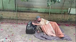 Brasiliansk gade fyr med kæmpe pik går bareback