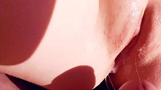 헤이 베이브, 오늘 아침 내 스텝도터의 젖은 처녀 보지에 크림파이 할래?