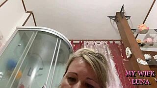 Aku biar suami korek bontot aku lepas tu rasa air mani dia