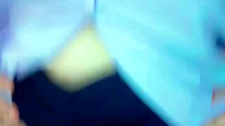 ฉันชอบขี่แรงหลังเลิกเรียนในชุดนักเรียน