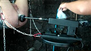 我痴迷这个狂野后宫性爱机器动作