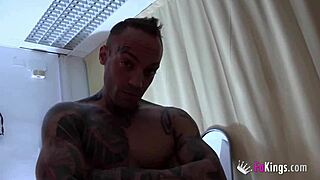 Sousedi uvolňují temné fantazie! Susy touží po špinavém BDSM sexu!