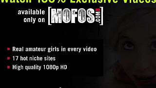 Yo, sono fuori di testa per questa scopata sul ciglio della strada con Lady D... Mofos ci ha oliati e rudi!