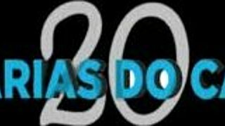 Safada curte ação selvagem em encontro interracial em grupo