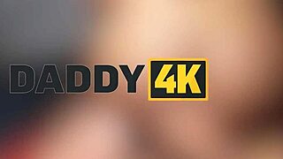 George Uhl Rayu Gadis Pirang Muda Era Queen dengan Kontol Besar di Kem