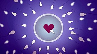 鬼妻从电视里爬出来进行诡异动作。去tvcomrade123看看更多。