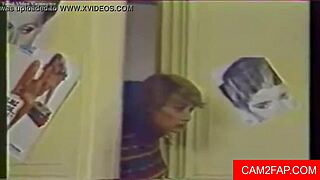 Hot amateur wife shows off her skills on webcam