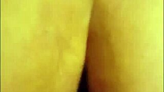 Amateur Woman Begs for Cum Inside Her