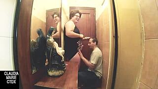 Wow! Fat Ass Spanish Babe Fucked Hard Between Walls