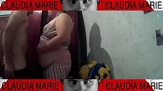 Hey, watch how she loves her curvy ass licked before dinner