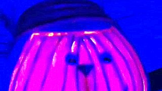 twerking the pumpkin in amateur couple scene