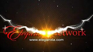 Lady gives an erotic blowjob and swallows every drop!