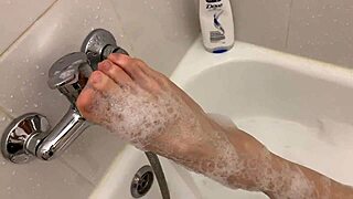 Feeling So Hot in Bubble Bath with Skinny Blonde