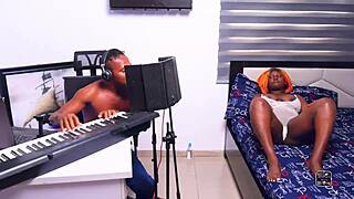 How I fuck my producer in his studio 😈