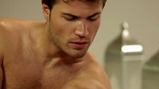 بتعلم إزاي تتواصل مع شريكك المثلي