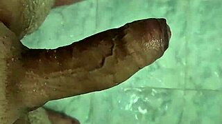 Cumming Deliciously In The Shower