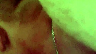 mommy licks pussy in homemade scene