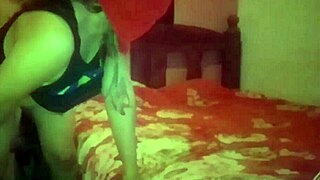 Passionate sex with big-ass latina neighbor