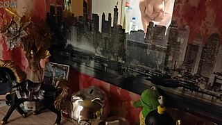 watch my gf get caught showing her tits