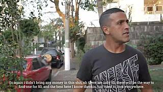 Petite Latina Leticia Ferola hooks up for 50 reais street deal with Tony Tigrão.