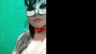 Latina stepdaughter waits for stepfather to eat and fuck her wet vagina