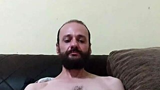 andre's intense masturbation session with huge cumshots in sorocaba