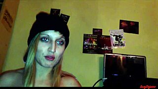 Yes, I Love Anal Penetration Close-Up with Ass Licking!