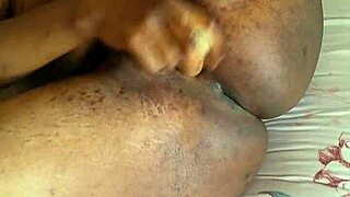 Queensandy Drives Me Wild with Every Touch