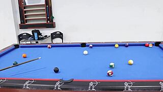 My Colombian girlfriend bets on sex for a game round