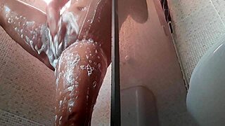 Bucetão Peludo Se Masturbando Na Favela Paty Bumbum - El Toro De Oro