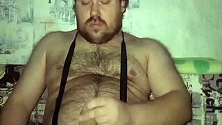 Russian gay masturbates handsome cock shakes big balls 😏