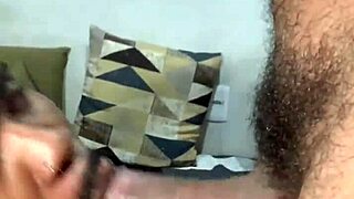 Depois de F1, Tesão Bateu e Comi Meu Amigo Musculoso