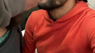 casado dotado me fodeu no banheiro puto meteu com tudo sem cuspe - full sheer com