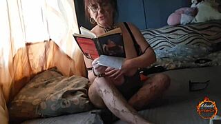 Klaudiaambergirl shares a sexy cat story with big natural tits