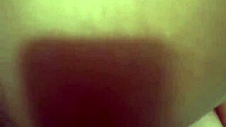 Amateur ebony babe sucks and bangs in homemade clip