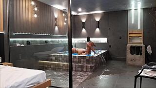 Levei minha amiga pro motel de luxo, ela liberou tudo!