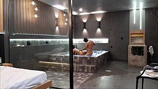 Levei minha amiga pro motel de luxo, ela liberou tudo!