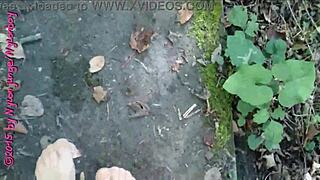 Kleiner Nylon Waldspaziergang Turns Into a Suggestive Outdoor Tease