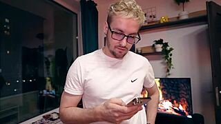 My nerdy step bro got hard watching my ass and I swallowed his load.